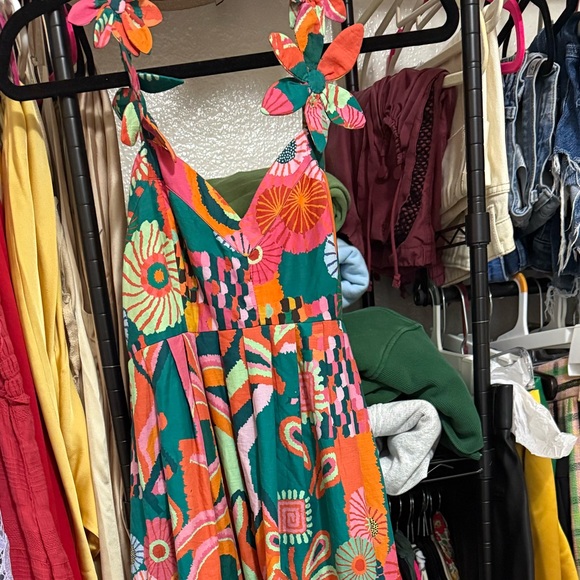 FARM Rio Vibrant pleated palm midi  Dress small - Picture 7 of 7